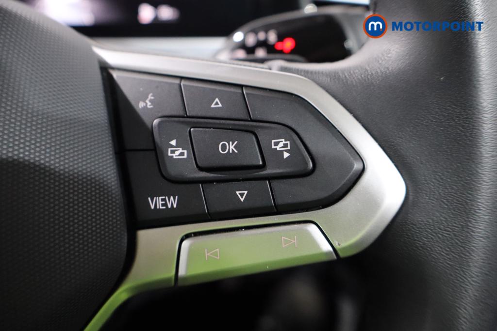 Volkswagen Passat Life Automatic Petrol Plug-In Hybrid Estate - Stock Number (1632900) - 13th supplementary image