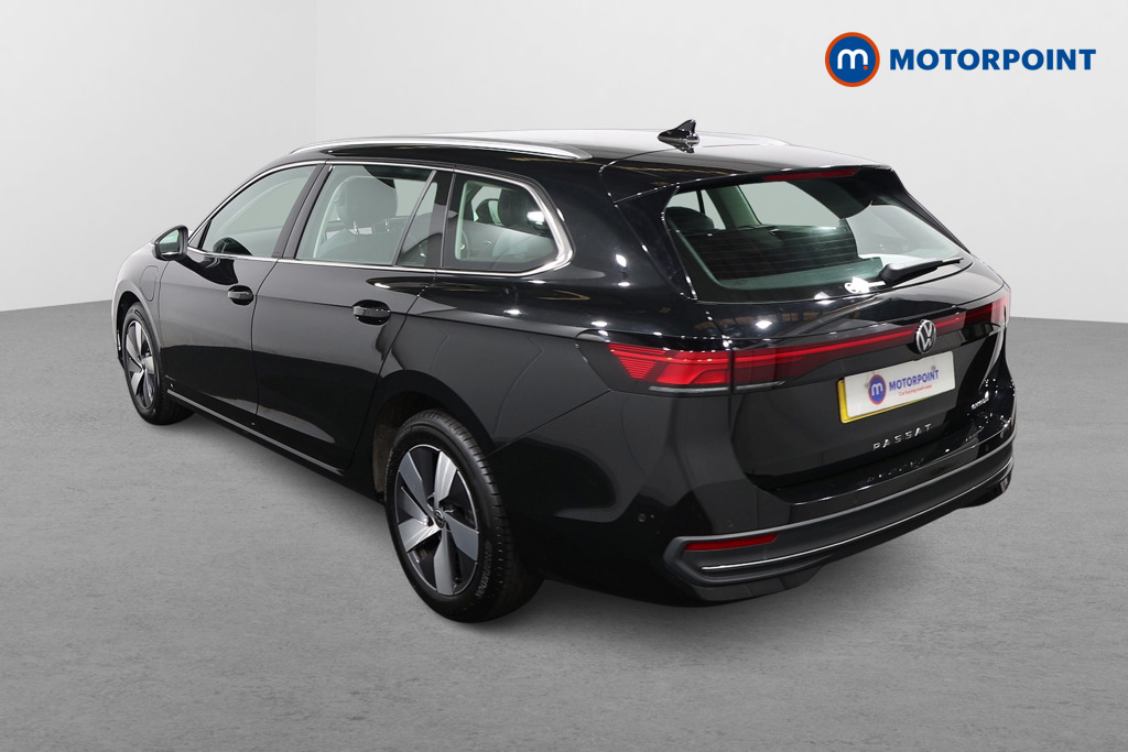 Volkswagen Passat Life Automatic Petrol Plug-In Hybrid Estate - Stock Number (1632900) - Passenger side rear corner