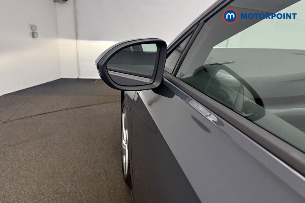Volkswagen Golf GTE Automatic Petrol Plug-In Hybrid Hatchback - Stock Number (1632919) - 32nd supplementary image