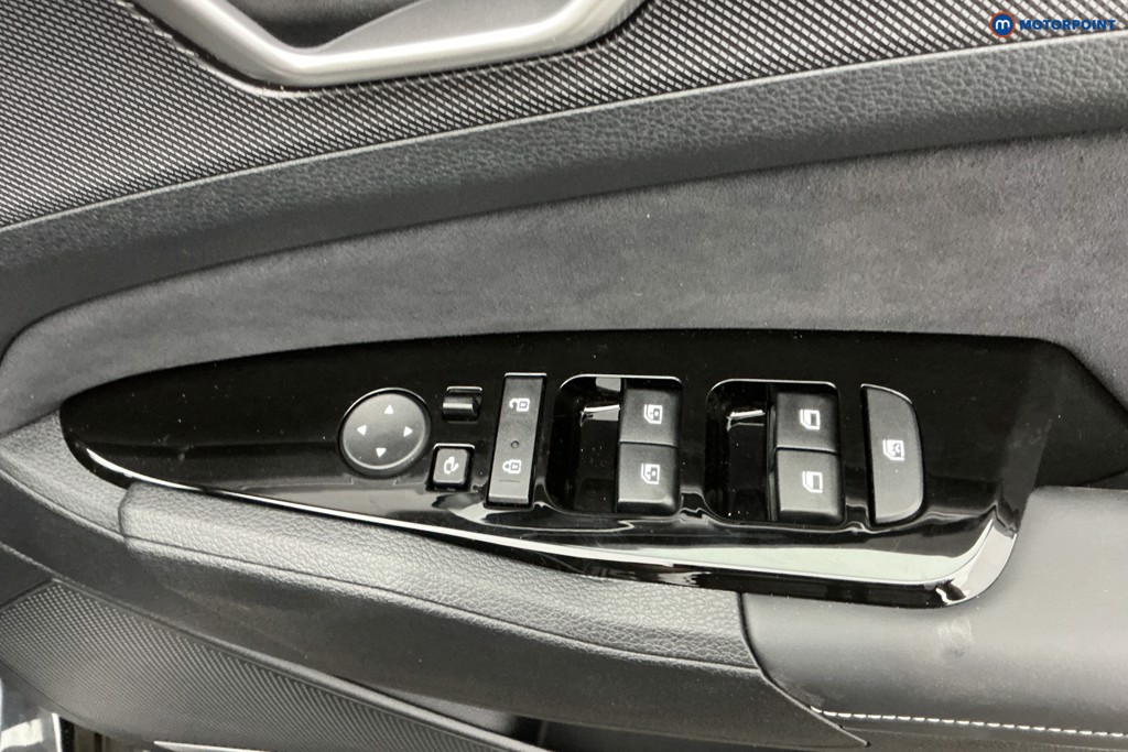 KIA Sportage Gt-Line Automatic Petrol-Electric Hybrid SUV - Stock Number (1633059) - 32nd supplementary image