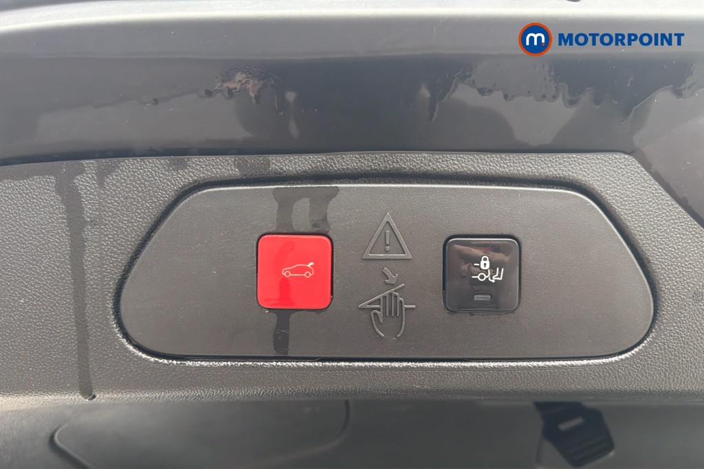 Vauxhall Grandland Ultimate Manual Petrol SUV - Stock Number (1633153) - 35th supplementary image