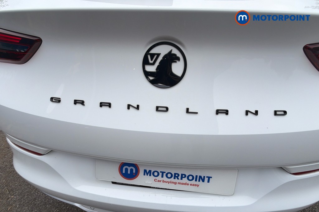 Vauxhall Grandland Ultimate Manual Petrol SUV - Stock Number (1633153) - 37th supplementary image