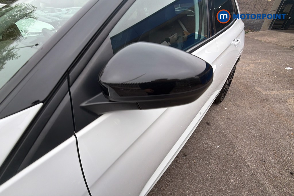 Vauxhall Grandland Ultimate Manual Petrol SUV - Stock Number (1633153) - 43rd supplementary image