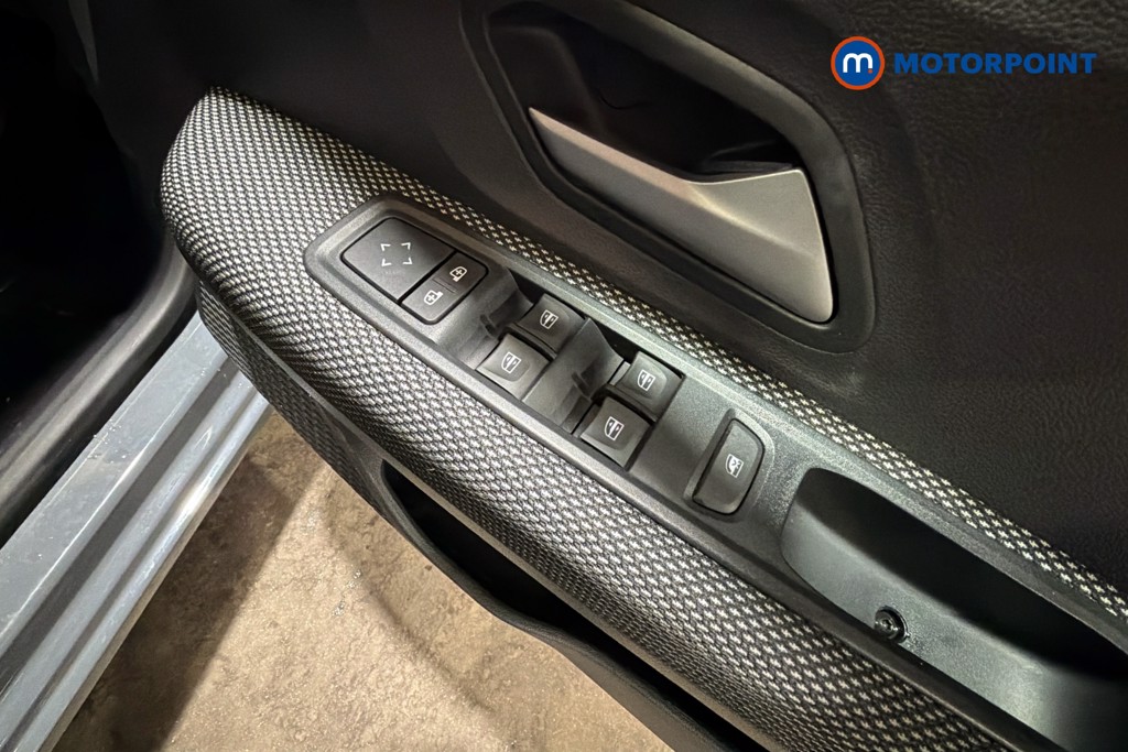 Dacia Sandero Expression Manual Petrol Hatchback - Stock Number (1633477) - 20th supplementary image