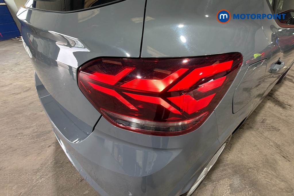Dacia Sandero Expression Manual Petrol Hatchback - Stock Number (1633477) - 38th supplementary image