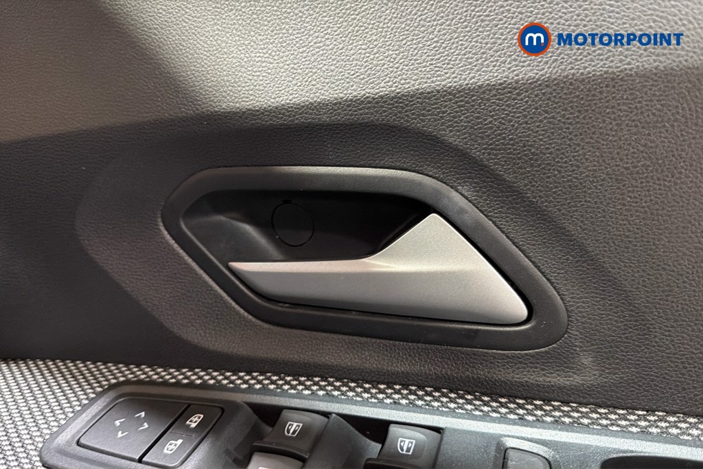 Dacia Sandero Expression Manual Petrol Hatchback - Stock Number (1633477) - 42nd supplementary image