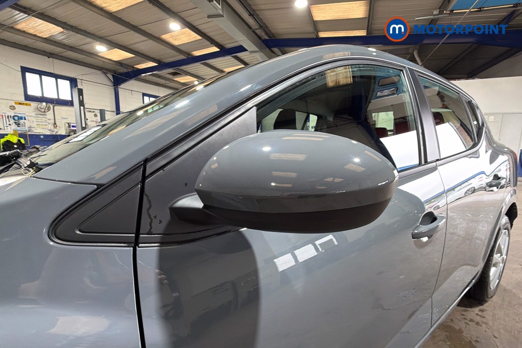 Dacia Sandero Expression Manual Petrol Hatchback - Stock Number (1633477) - 43rd supplementary image