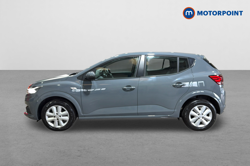Dacia Sandero Expression Manual Petrol Hatchback - Stock Number (1633477) - Passenger side