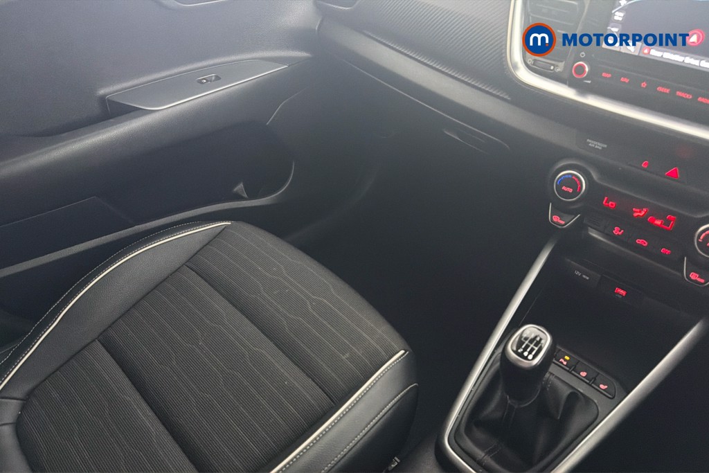 KIA Stonic Gt-Line S Manual Petrol SUV - Stock Number (1633493) - 11th supplementary image