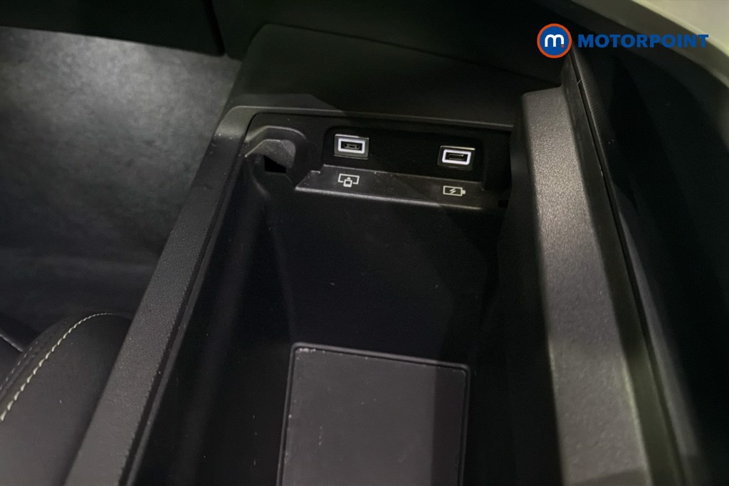 Peugeot 5008 GT Automatic Petrol SUV - Stock Number (1633608) - 17th supplementary image
