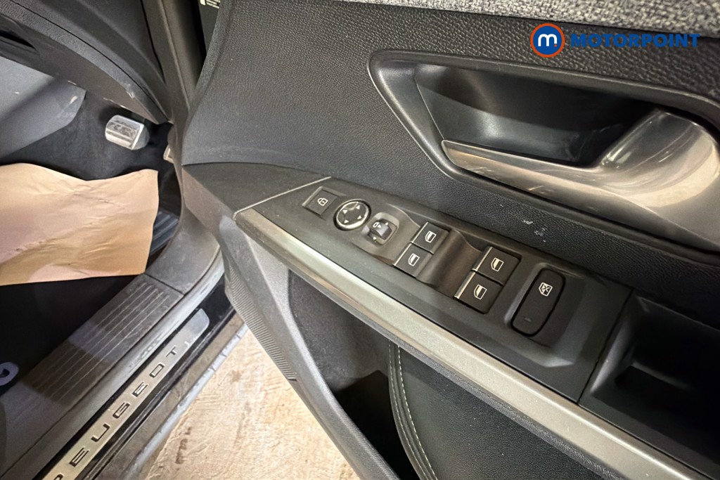 Peugeot 5008 GT Automatic Petrol SUV - Stock Number (1633608) - 20th supplementary image