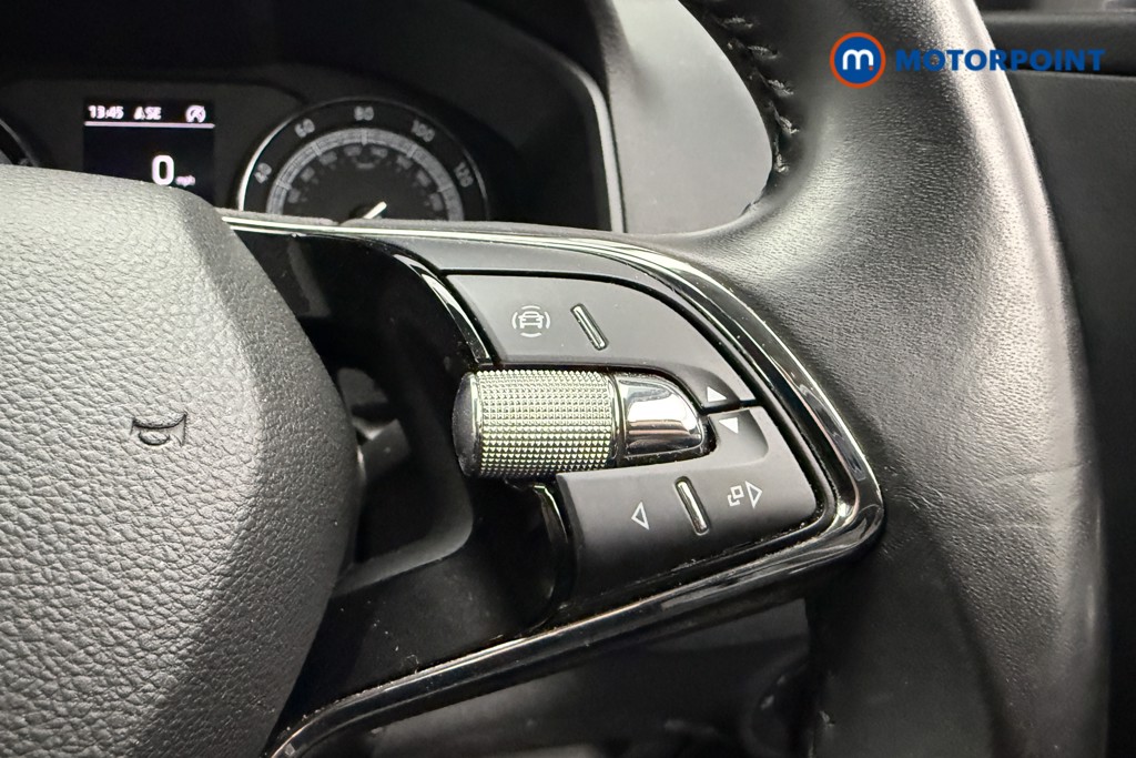 Skoda Karoq Se Technology Manual Petrol SUV - Stock Number (1633652) - 23rd supplementary image