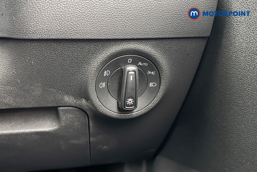 Skoda Karoq Se Technology Manual Petrol SUV - Stock Number (1633652) - 24th supplementary image