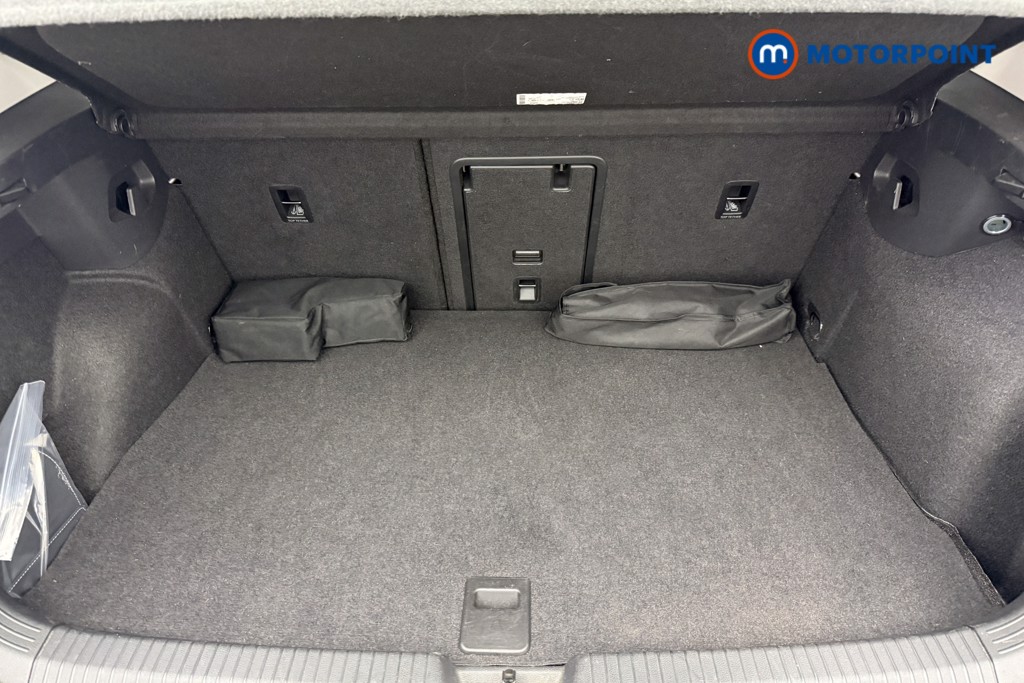 Volkswagen Golf Style Automatic Petrol Plug-In Hybrid Hatchback - Stock Number (1633663) - 8th supplementary image