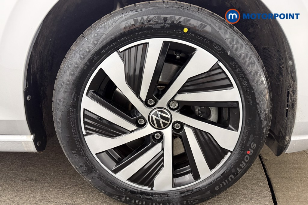 Volkswagen Golf Style Automatic Petrol Plug-In Hybrid Hatchback - Stock Number (1633663) - 1st supplementary image