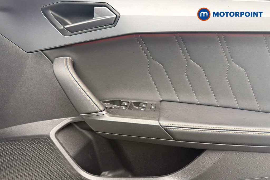 Cupra Leon V1 Manual Petrol Hatchback - Stock Number (1633710) - 18th supplementary image