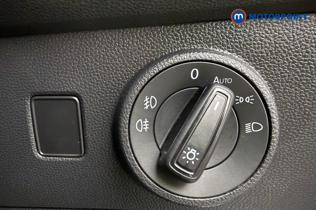 Seat Ateca Xperience Edition Automatic Petrol SUV - Stock Number (1633713) - 16th supplementary image