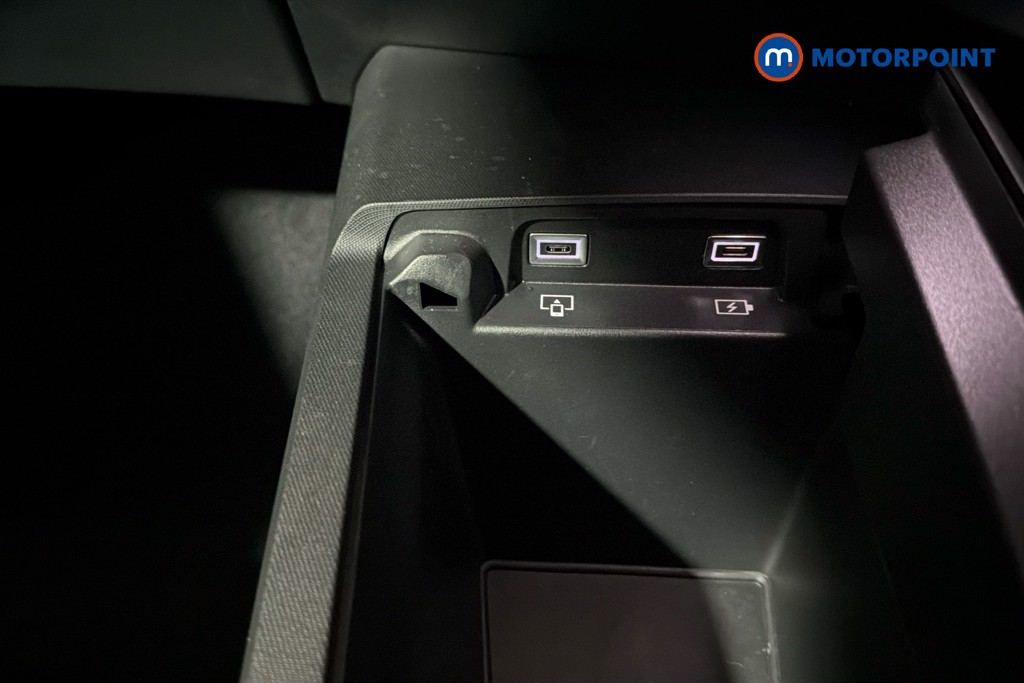 Peugeot 3008 Allure Automatic Petrol SUV - Stock Number (1633841) - 17th supplementary image