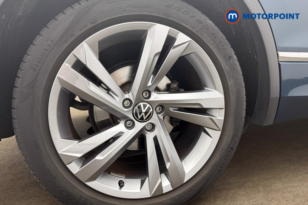 Volkswagen Tiguan R-Line Edition Automatic Petrol SUV - Stock Number (1633847) - 10th supplementary image