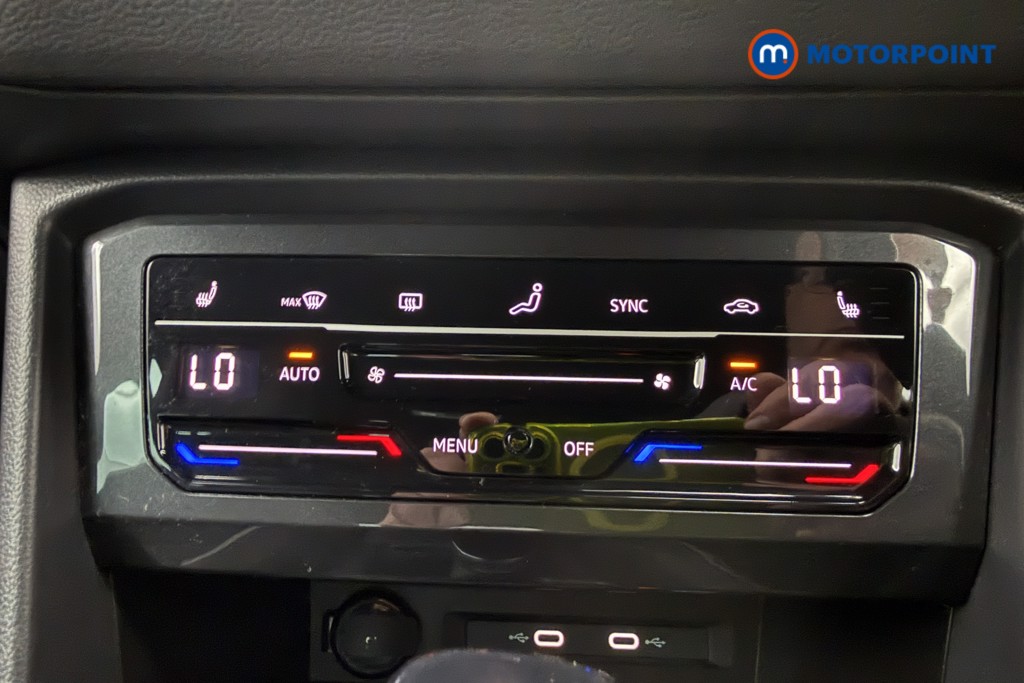 Volkswagen Tiguan R-Line Edition Automatic Petrol SUV - Stock Number (1633847) - 16th supplementary image
