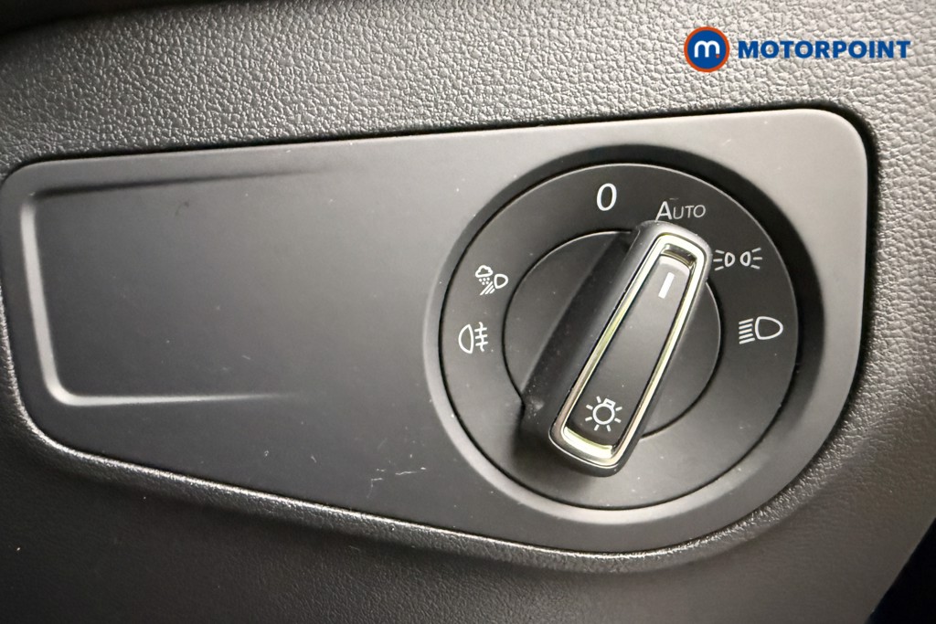 Volkswagen Tiguan R-Line Edition Automatic Petrol SUV - Stock Number (1633847) - 17th supplementary image