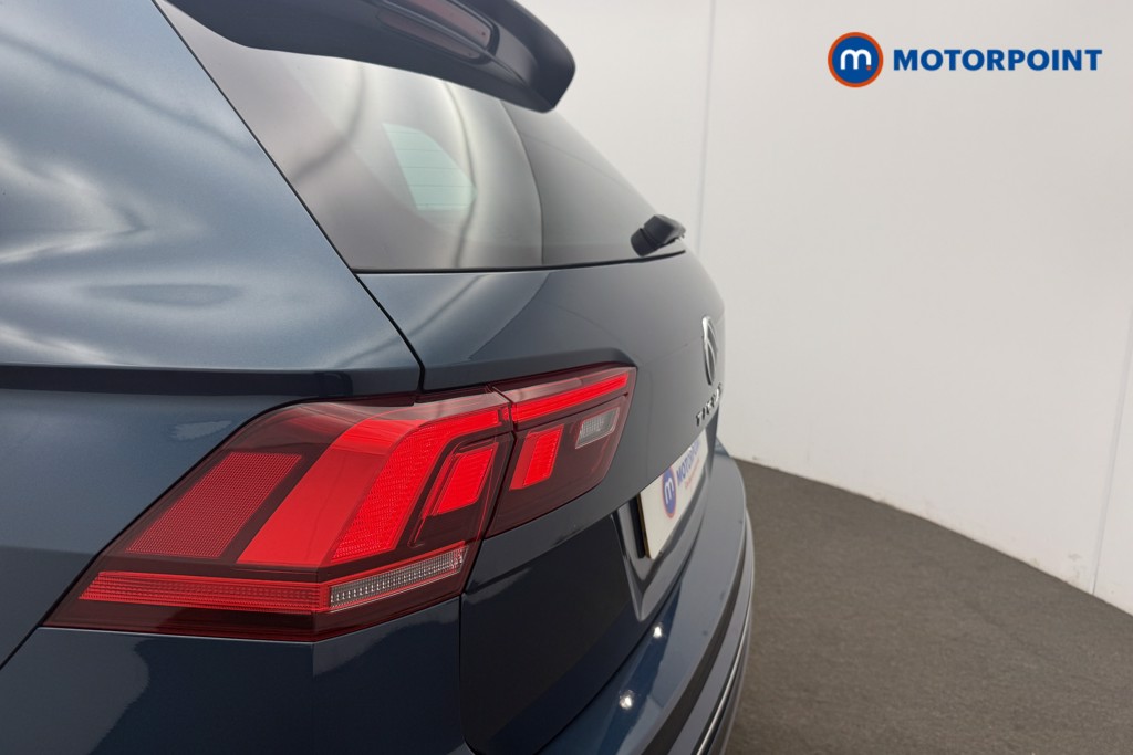 Volkswagen Tiguan R-Line Edition Automatic Petrol SUV - Stock Number (1633847) - 28th supplementary image