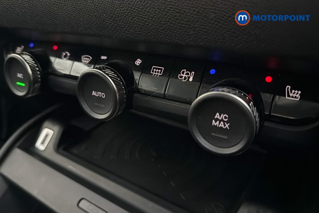 Citroen C4 Shine Plus Automatic Electric Hatchback - Stock Number (1633995) - 14th supplementary image
