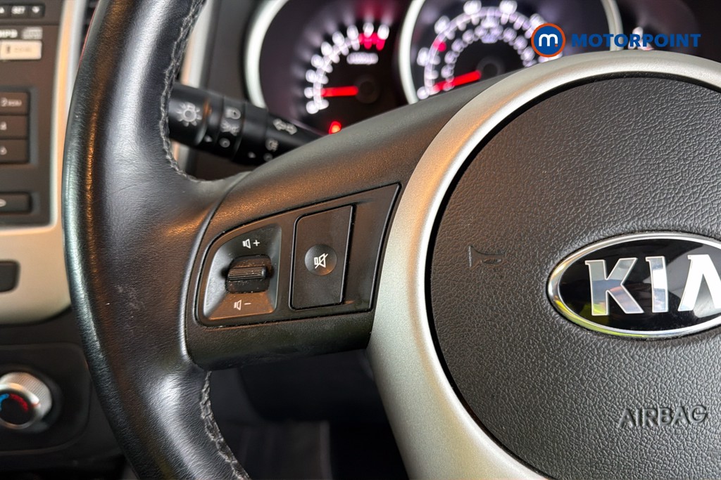 KIA Venga 2 Automatic Petrol People Carrier - Stock Number (1634005) - 3rd supplementary image