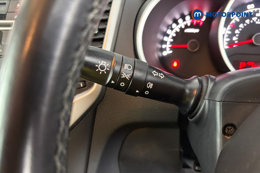 KIA Venga 2 Automatic Petrol People Carrier - Stock Number (1634005) - 6th supplementary image