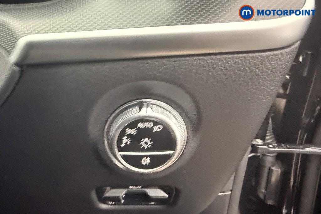 Mercedes-Benz C Class Sport Automatic Petrol Saloon - Stock Number (1634086) - 12th supplementary image