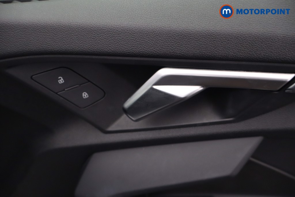 Audi A3 S Line Automatic Petrol Hatchback - Stock Number (1634450) - 15th supplementary image