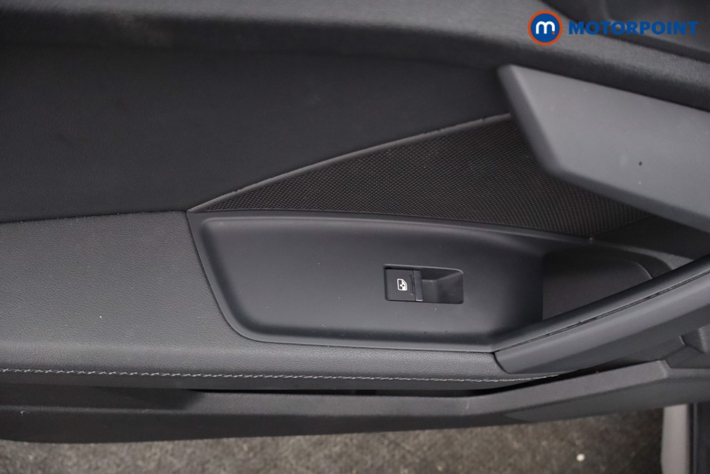 Audi A3 S Line Automatic Petrol Hatchback - Stock Number (1634450) - 29th supplementary image