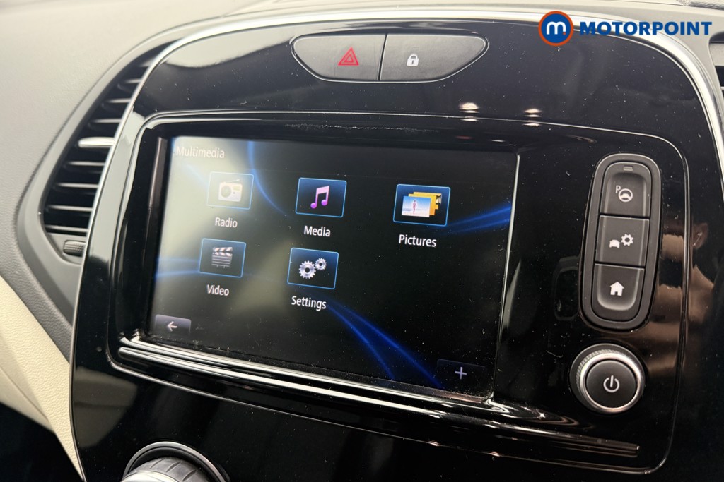 Renault Captur Gt Line Manual Petrol SUV - Stock Number (1634543) - 8th supplementary image