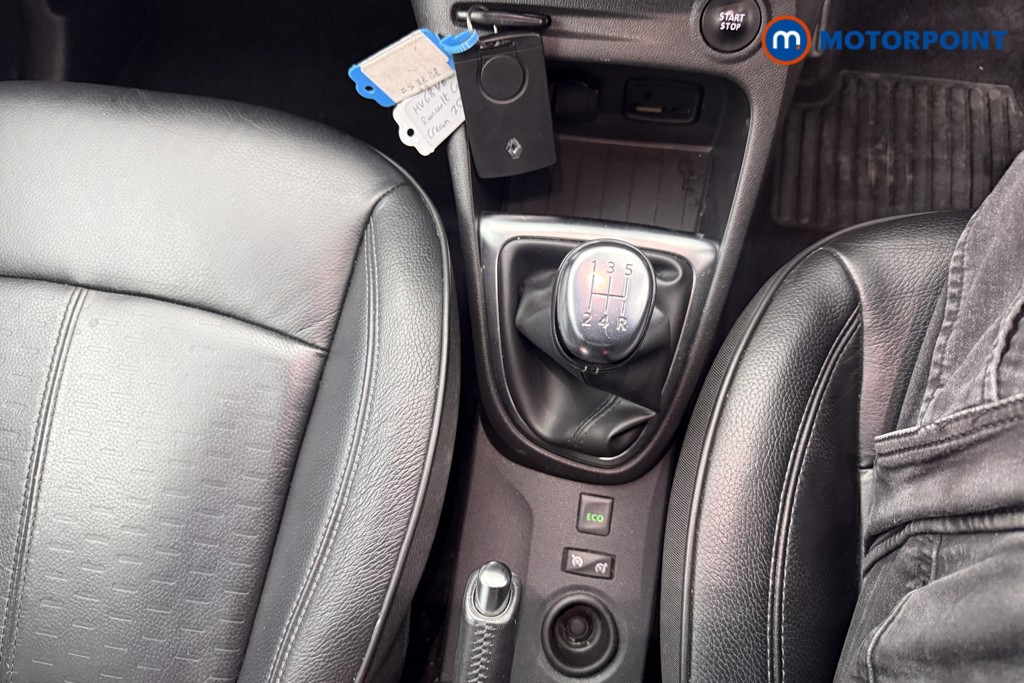 Renault Captur Gt Line Manual Petrol SUV - Stock Number (1634543) - 14th supplementary image