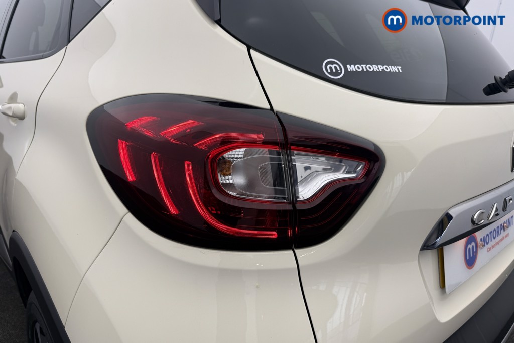 Renault Captur Gt Line Manual Petrol SUV - Stock Number (1634543) - 26th supplementary image
