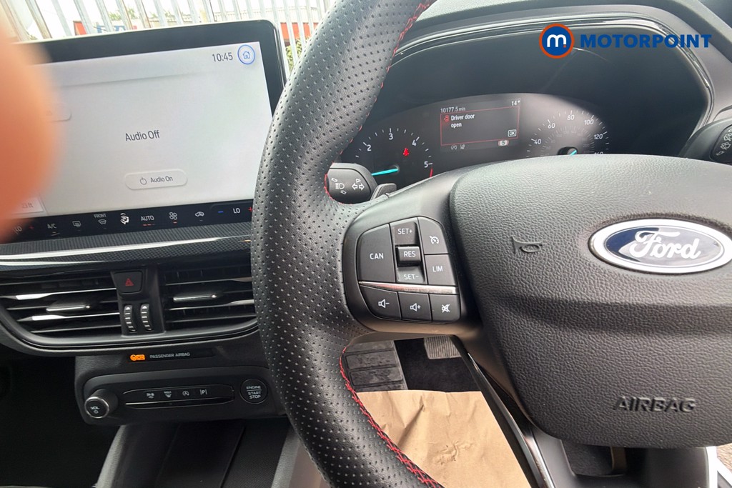 Ford Focus St-Line Automatic Diesel Hatchback - Stock Number (1634555) - 3rd supplementary image