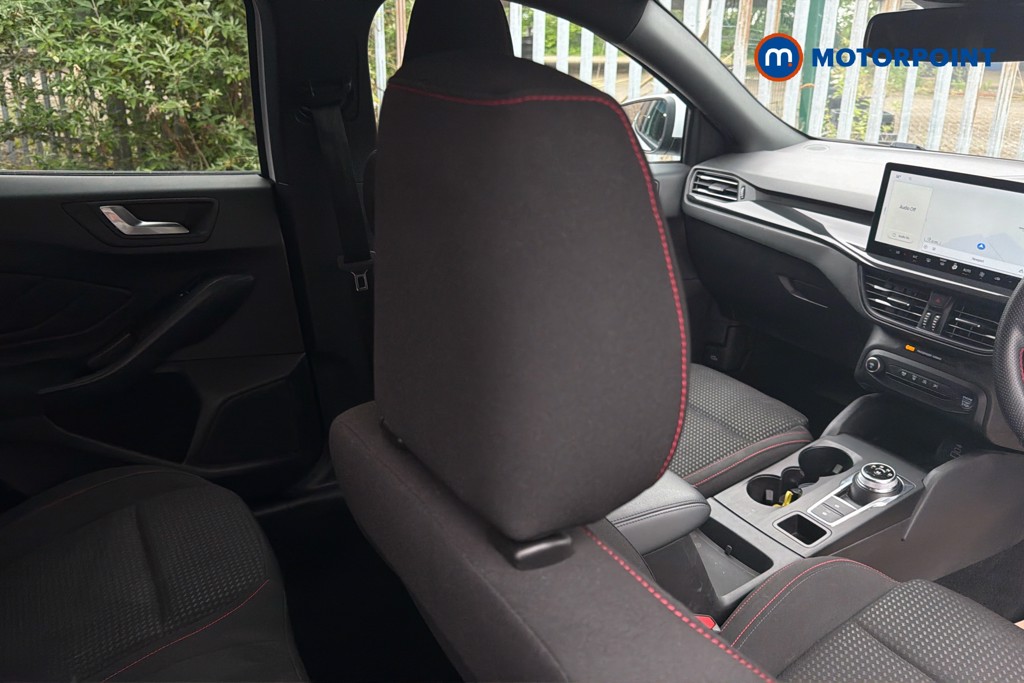 Ford Focus St-Line Automatic Diesel Hatchback - Stock Number (1634555) - 23rd supplementary image