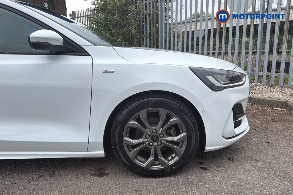 Ford Focus St-Line Automatic Diesel Hatchback - Stock Number (1634555) - 50th supplementary image