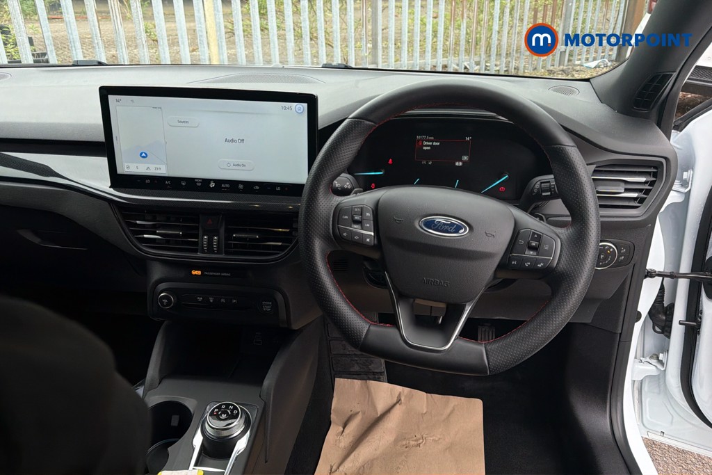 Ford Focus St-Line Automatic Diesel Hatchback - Stock Number (1634555) - 1st supplementary image