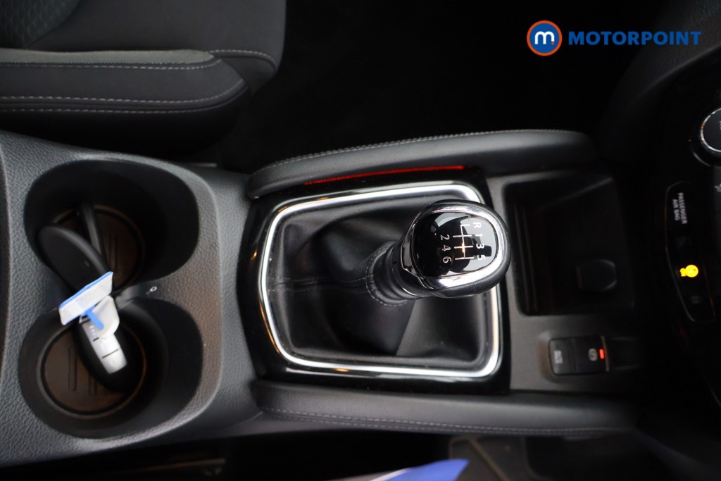 Nissan Qashqai N-Connecta Manual Petrol SUV - Stock Number (1635646) - 13th supplementary image