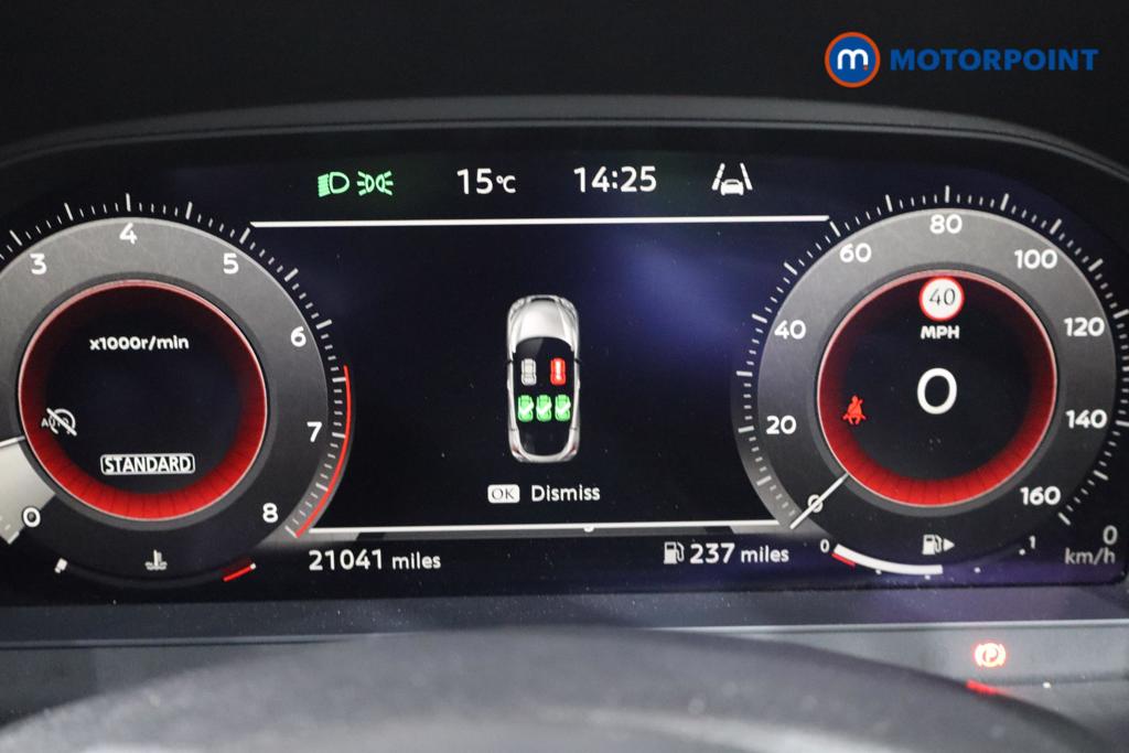 Nissan Juke N-Connecta Manual Petrol SUV - Stock Number (1635837) - 3rd supplementary image