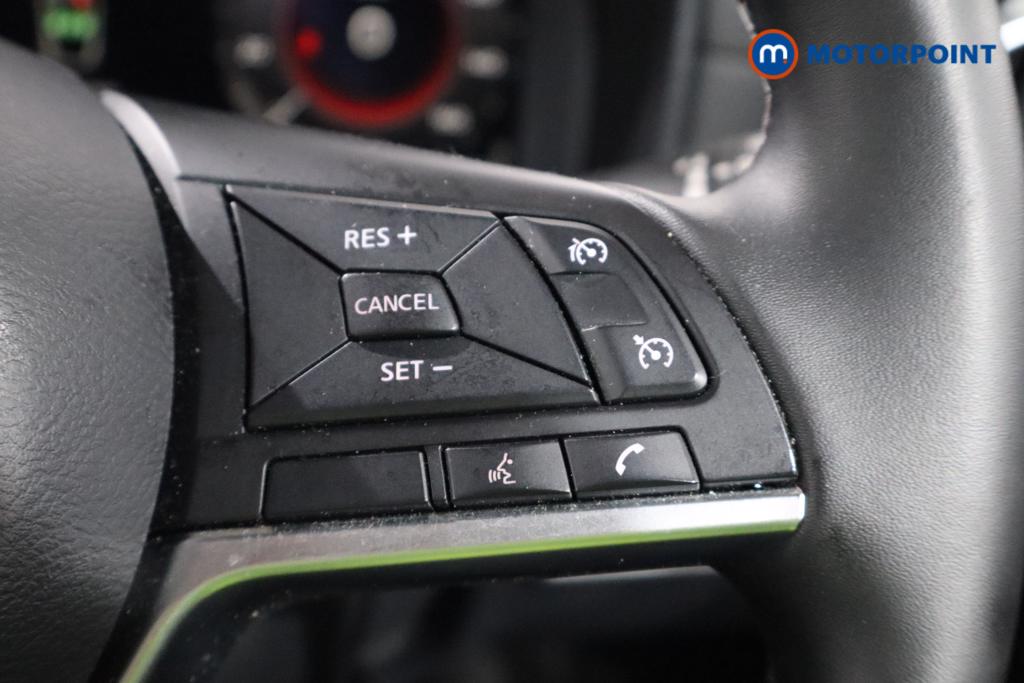 Nissan Juke N-Connecta Manual Petrol SUV - Stock Number (1635837) - 12th supplementary image