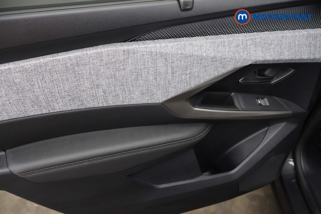Peugeot 5008 GT Automatic Electric SUV - Stock Number (1635991) - 22nd supplementary image