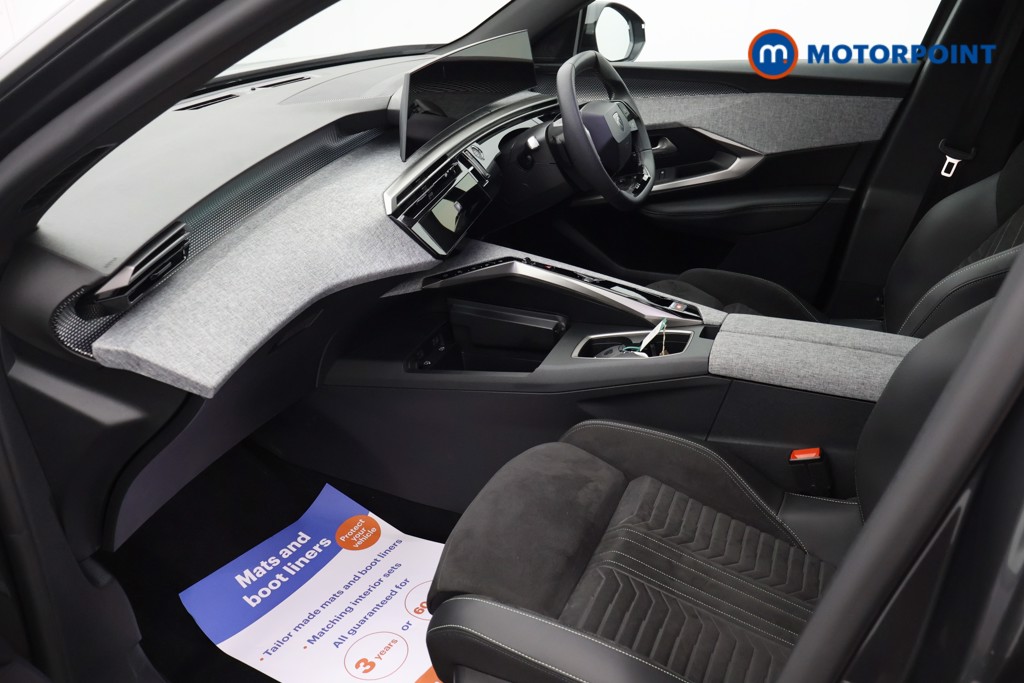 Peugeot 5008 GT Automatic Electric SUV - Stock Number (1635991) - 25th supplementary image