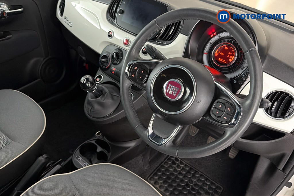 Fiat 500 Lounge Manual Petrol Hatchback - Stock Number (1636372) - 2nd supplementary image