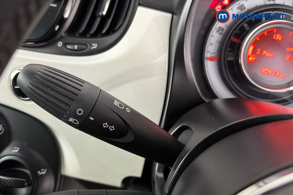 Fiat 500 Lounge Manual Petrol Hatchback - Stock Number (1636372) - 6th supplementary image