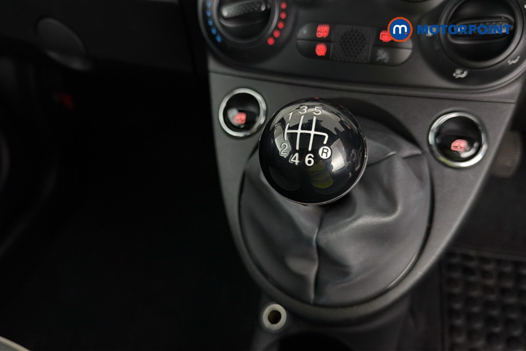 Fiat 500 Lounge Manual Petrol Hatchback - Stock Number (1636372) - 15th supplementary image