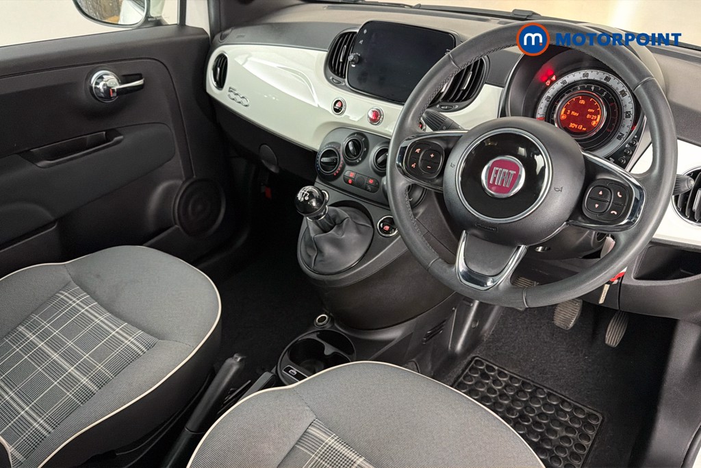 Fiat 500 Lounge Manual Petrol Hatchback - Stock Number (1636372) - 1st supplementary image