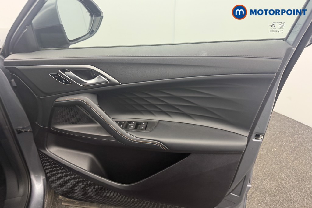Mg Motor Uk HS Trophy Automatic Petrol-Electric Hybrid SUV - Stock Number (1636484) - 9th supplementary image