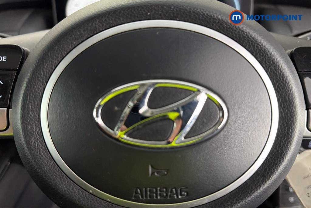 Hyundai Tucson Se Connect Manual Petrol SUV - Stock Number (1636491) - 5th supplementary image